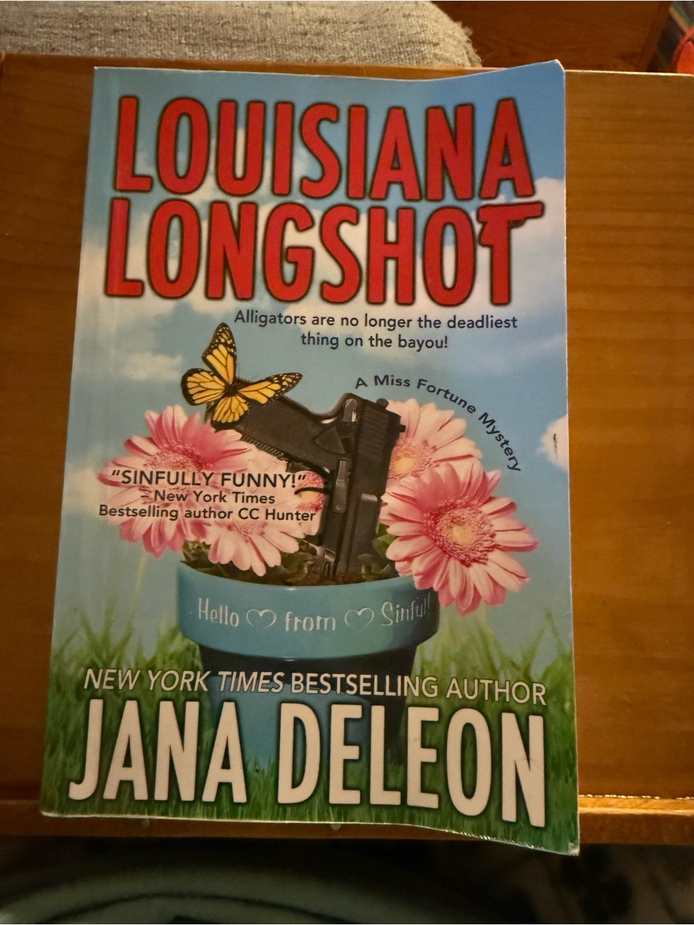 Louisiana Longshot by NY Times Bestselling Author Jana DeLeon Paperback